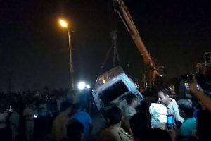गाजियाबाद में दर्दनाक हादसा : बारातियों से भरी कार गहरे नाले में गिरी, दूल्हे के ‌पिता समेत 7 की मौत