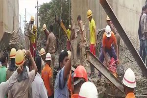 ओडिशा फ्लाईओवर हादसा : इंजीनियर सहित निजी निर्माण कंपनी का 1 अफसर गिरफ्तार