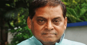 परिवार पार्टी में अपने चहेतों को टिकट देने की होड़ मची है : नीरज कुमार