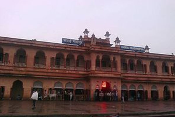 1555735415 sawimadhopur railway station