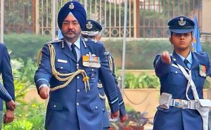 पाकिस्तान पर कार्रवाई के संकेत, वायु सेना प्रमुख ने लिखी 12,000 अधिकारियों को चिट्ठी