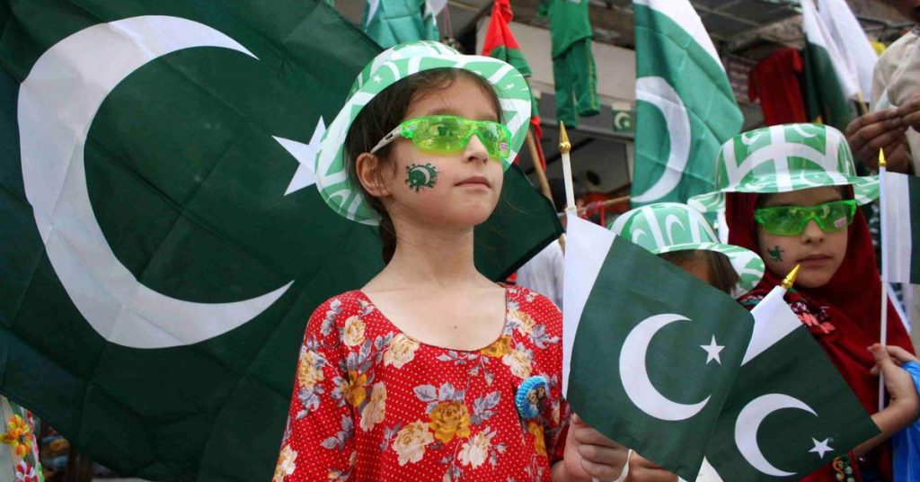 1555767648 pak independence day