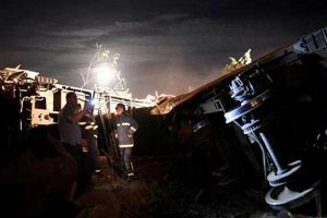 यूनान ट्रेन हादसे में हुई 4 लोगों की मौत