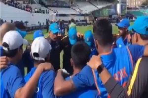 चैंपियंस ट्रॉफी से पहले धोनी ने दिया टीम इंडिया को ‘गुरू मंत्र’