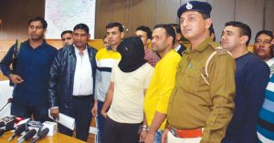 बैंक गार्ड के हत्यारोपी को लूटे गए रुपयों सहित किया गिरफ्तार