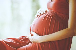 आयुष मंत्रालय ने गर्भवती महिलाओं को दी सलाह सेक्स और मीट से रहे दूर