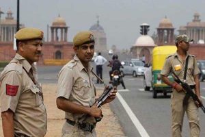 भारत में घुसे आईएसआई के 20 आतंकी, दिल्ली हाई अलर्ट पर