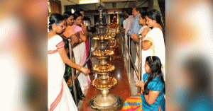 केरल में हिंदु समुदाय ने मनाया पारंपरिक नववर्ष विशु