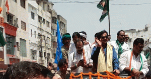 बिहार : शत्रुघ्न सिन्हा ने पटना साहिब से नामांकन किया