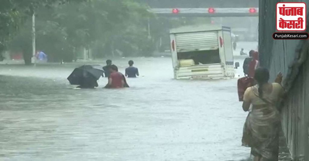 1567659017 mumbai rain