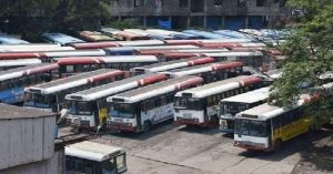 तेलंगाना में शुरू हुआ टीएसआरटीसी का बंद, परिवहन सेवा प्रभावित