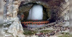 अमरनाथ गुफा के दर्शन के लिए छह लोगों का जत्था जम्मू पहुंचा, श्रद्धालुओं में उत्साह