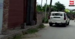 जम्मू-कश्मीर : स्वतंत्रता दिवस से एक दिन पहले श्रीनगर में आतंकवादी हमला, दो पुलिसकर्मी शहीद