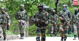 कश्मीर में किशनगंगा नदी से सेना ने हथियार, गोला-बारूद के साथ 2 आतंकवादियों के शव बरामद किए