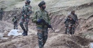 जम्मू-कश्मीर : बडगाम में सेना ने एक आतंकी को किया ढेर, कुपवाड़ा में जैश के दो आतंकी गिरफ्तार