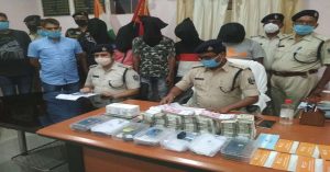 पुलिस को मिली बड़ी कामयाबी 36 लाख रुपयों के साथ अपराधी गिरफ्तार