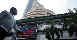 Share Market : शुरुआती कारोबार में 220 अंक चढ़ा Sensex,15850 के पार Nifty