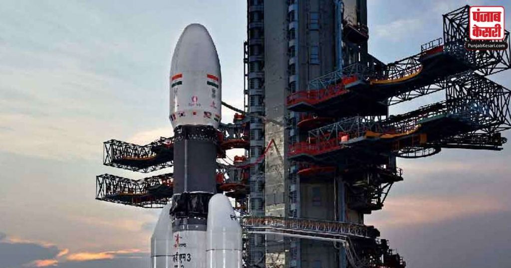 1666467712 isro s heaviest rocket lvm3 m2 launched with 36 satellites