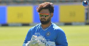 भारतीय टीम के लिए खुशखबरी, Rishabh Pant अपने पैर पर खड़े हुए, सोशल मीडिया पर पोस्ट वायरल