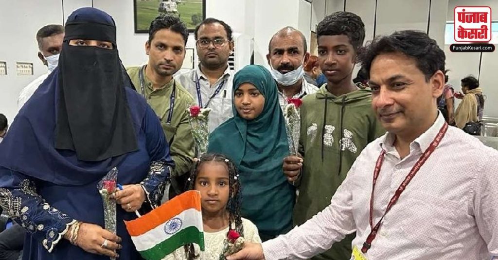 1682715998 17 more people from telangana stranded in sudan return to india safely