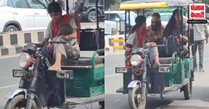 माँ तो आखिर माँ होती है न, अपने छोटे बच्चे के साथ ई-रिक्शा चलाती महिला के Video ने आँखों में ला दिए आंसू