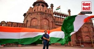 Independence Day: दिल्ली में सुरक्षा के कड़े इंतजाम, 10 हजार पुलिसकर्मी, एंटी ड्रोन, कैमरों से चेहरों की होगी पहचान