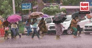 दिल्लीवासियों को बारिश के बाद दमघोटूं हवा से मिली राहत, 3 डिग्री गिरा तापमान