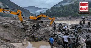 Sikkim में बाढ़ के बाद मची भारी तबाही, अब तक हुई 56 लोगों की मौत, लापता लोगों का तलाश अभियान जारी