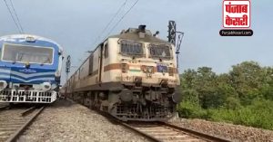 आंध्र प्रदेश ट्रेन हादसे के बाद रेलवे ने सभी लाइनें बहाल की