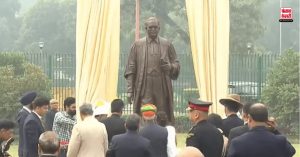 S.C परिसर में लगी B.R Amedkar की मूर्ति, राष्ट्रपति Draupadi Murmu ने किया अनावरण
