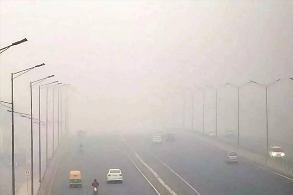 delhi polluted