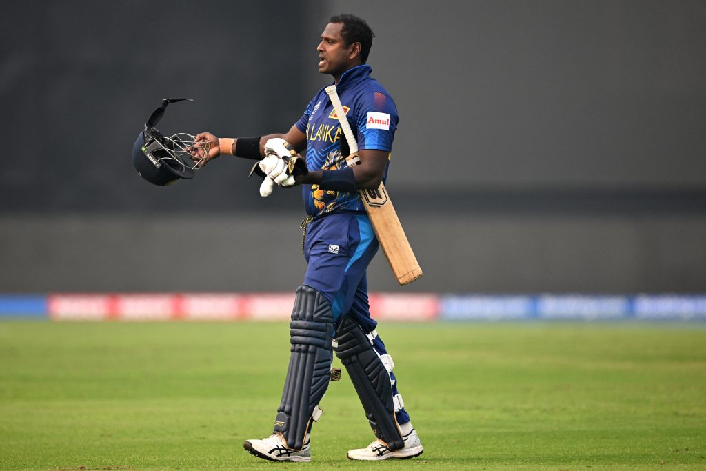 hg5297eg angelo mathews 625x300 06 November 23 1