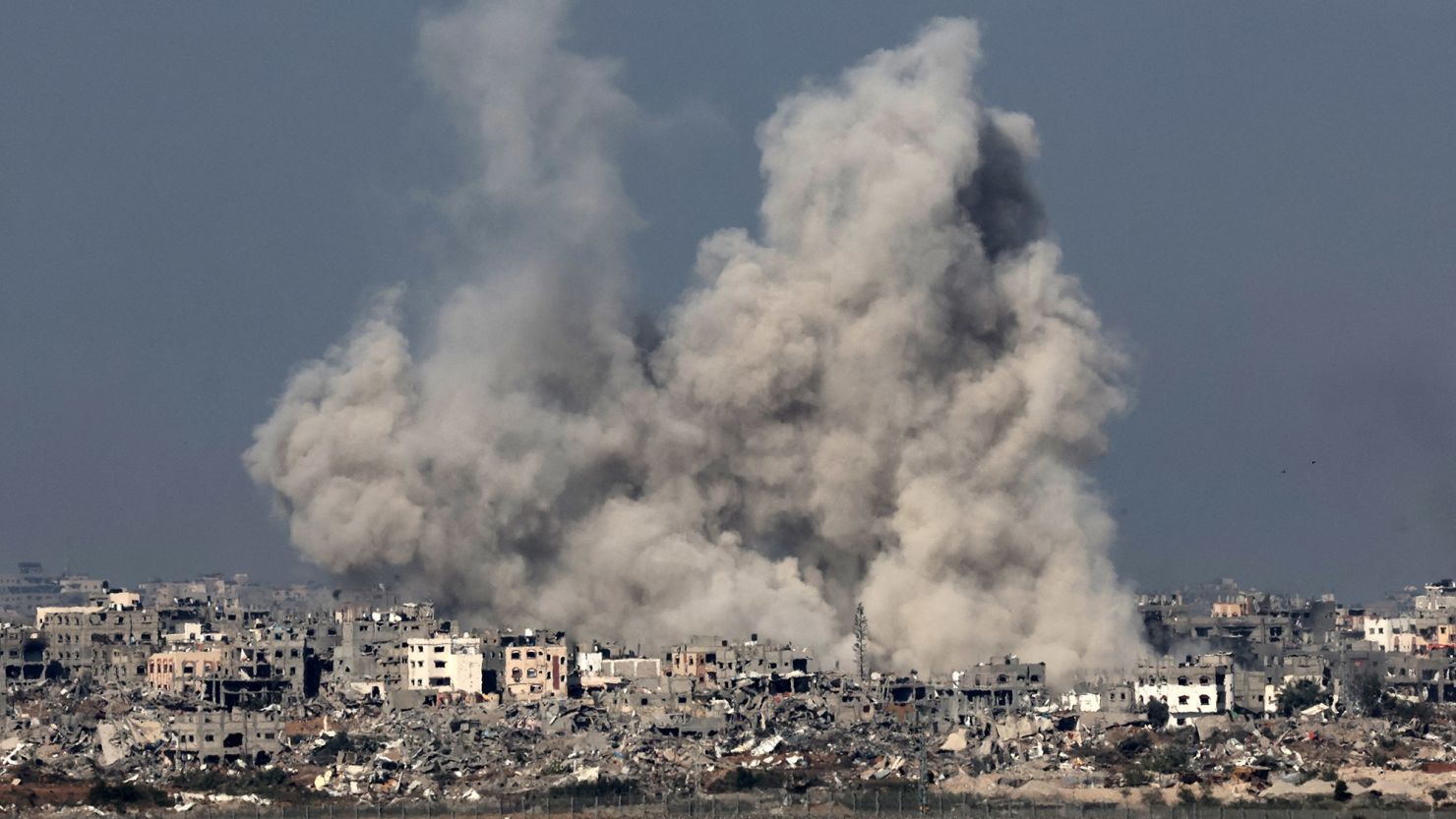 231208101322 gaza bombing 120823