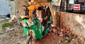 सहारनपुर में ऑटो और  पिकअप की टक्कर में 2 लोगों की मौत, 6 की हालत गंभीर
