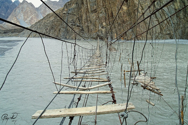 World's Most Dangerous Bridges