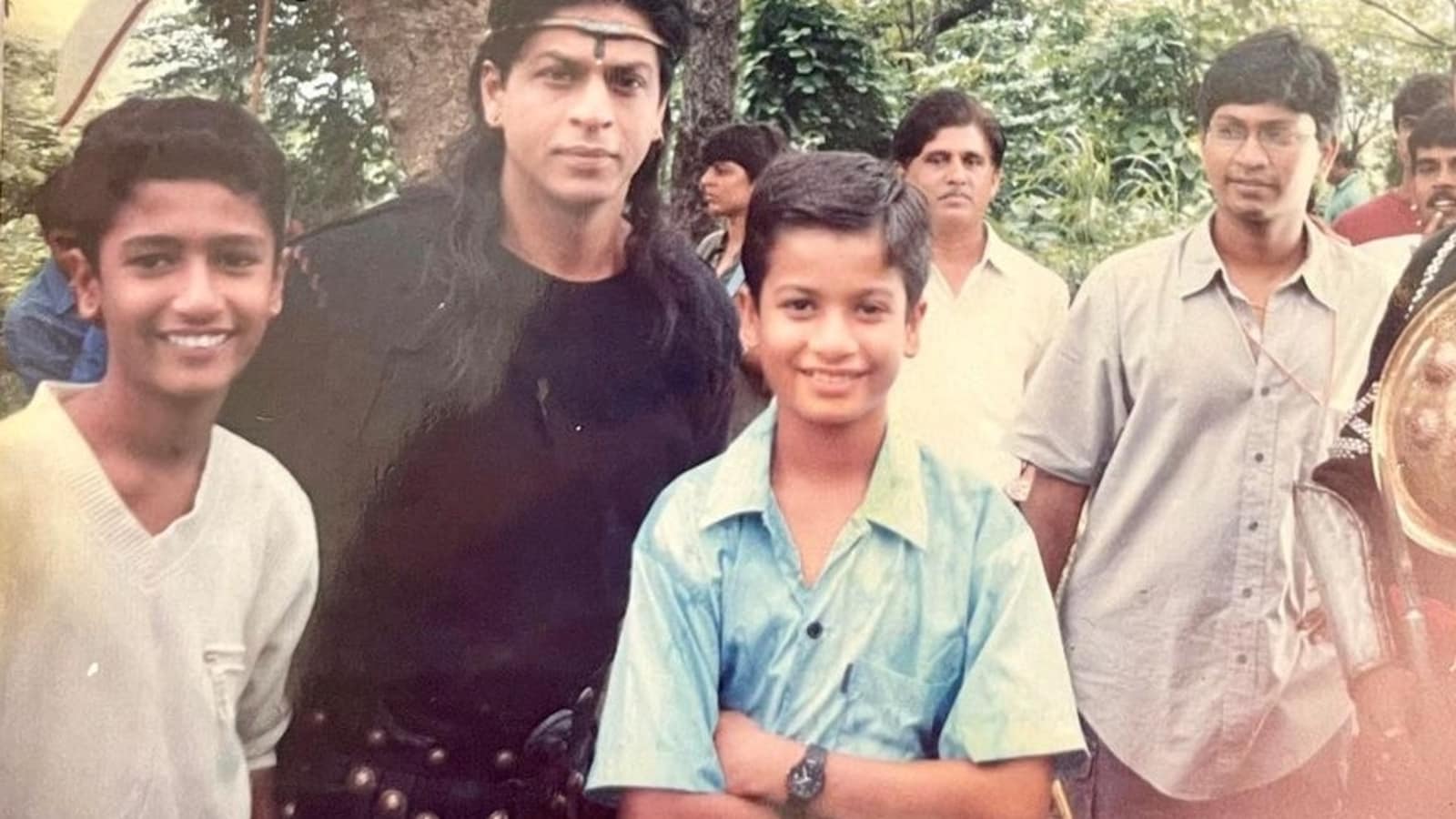 vicky kaushal with shahrukh khan
