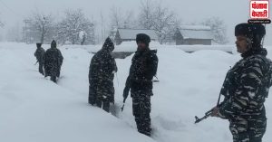 Jammu Kashmir के अनंतनाग में हथियार और गोला-बारूद के साथ 2 गिरफ्तार