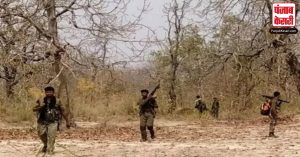 Chhattisgarh : सुकमा में सेना ने चार नक्सलियों की किया ढेर
