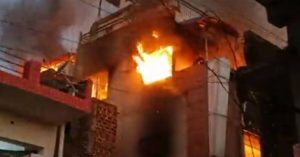 Jammu & Kashmir: धू-धू कर जला मकान, 28 DOU की टीम ने आग पर पाया काबू