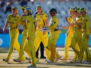 IND W vs AUS W :  Australia ने INDIA को दूसरे टी20 में हराया, सीरीज 1-1 से बराबर