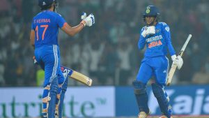 IND W vs AUS W : Titas Sadhu की शानदार गेंदबाज़ी से भारत पहला टी20 जीता