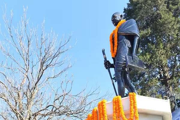 mahatma a