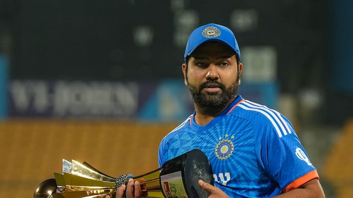 rohit sharma 184108444