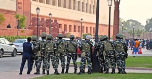 संसद भवन की सुरक्षा के लिए CISF के 140 कर्मियों की टुकड़ी तैनात