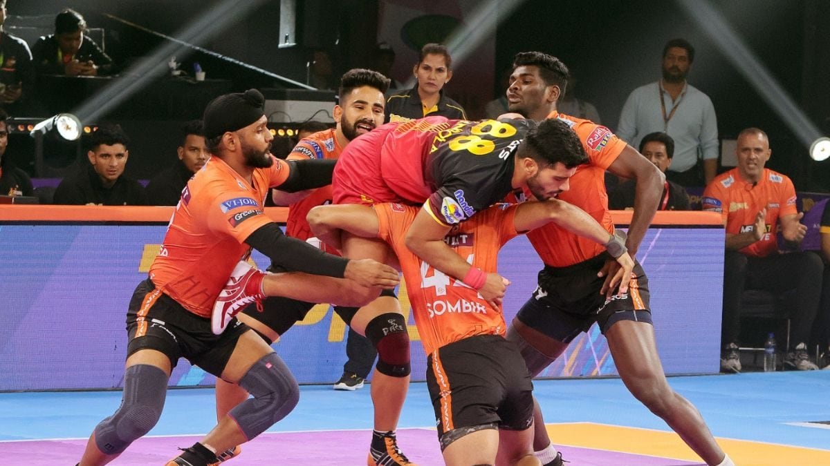 u mumba beat bengaluru bulls pkl image 2024 01 9e65126362c293836e2582f57fb4830a 16x9 1