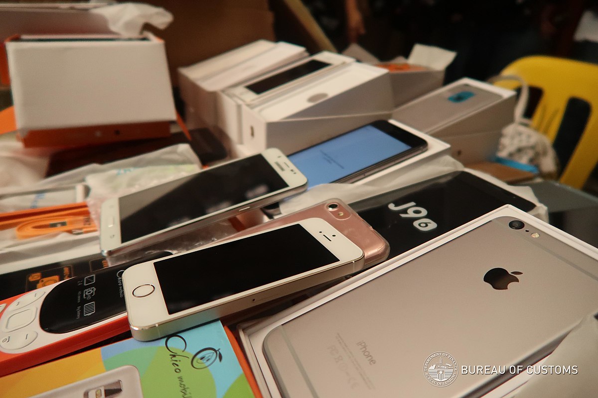 1200px P75 M fake iPhones 2C smartphones 2C and tablets busted in Binondo
