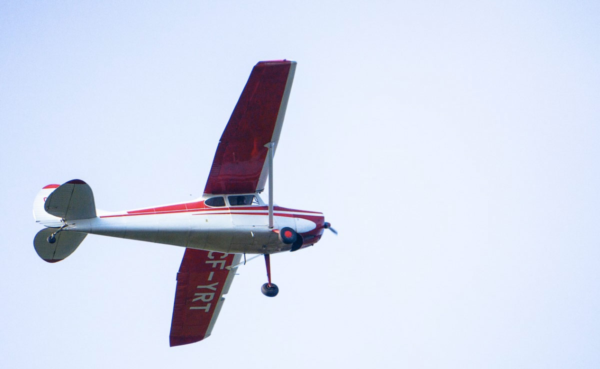 man in china takes daughter home in 2 seater plane
