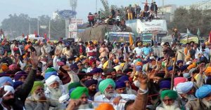 किसान आंदोलन: दिल्ली में सुरक्षा व्यवस्था कड़ी, यात्रियों को हो रही भारी परेशानी