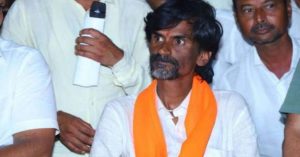 Maratha Reservation बिल पास होने के बावजूद आखिर क्यों भूख हड़ताल पर बैठे मनोज जारांगे?