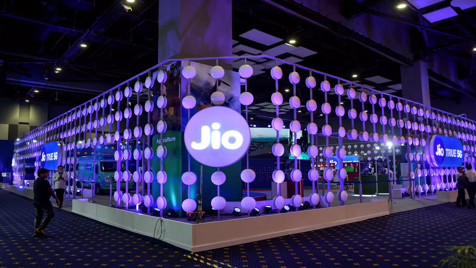 new delhi reliance jios stall during the 6th india mobile congress at pragati